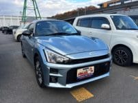 ダイハツ コペンGR LA400K 2025年式。こちらの車両の鍵を作製します