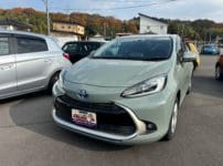 トヨタ アクアMXPK11 2023年式。こちらの車両の鍵を作製します