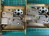 分解されたケースロック