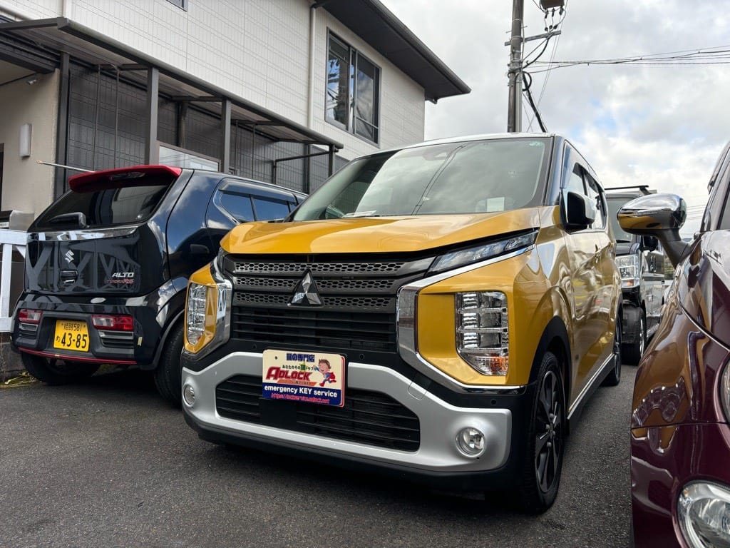 三菱 ekクロスB35W 2020年式。こちらの車両の鍵を作製します