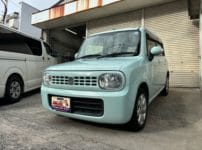 インロックが発生したスズキ アルトラパンHE22S 2015年式。こちらの車両の鍵を開けます