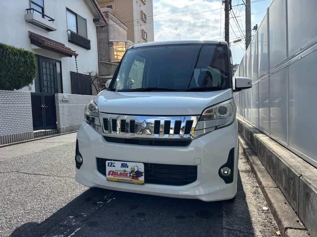 三菱 ekスペースB11A 2015年式。こちらの車両の鍵を作製します