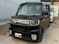 トヨタ ピクシスメガLA700A 2022年式。こちらの車両の鍵を作製します