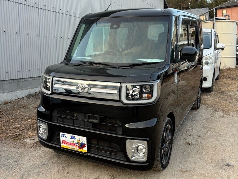 トヨタ ピクシスメガLA700A 2022年式。こちらの車両の鍵を作製します