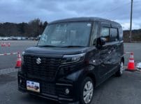 スズキ スペーシアベースMK33S 2023年式。こちらの車両の鍵を作製します