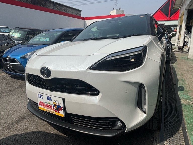 トヨタ ヤリスクロスMXPJ10 2024年式。こちらの車両の鍵を作製します