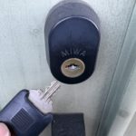 先端が折れた鍵