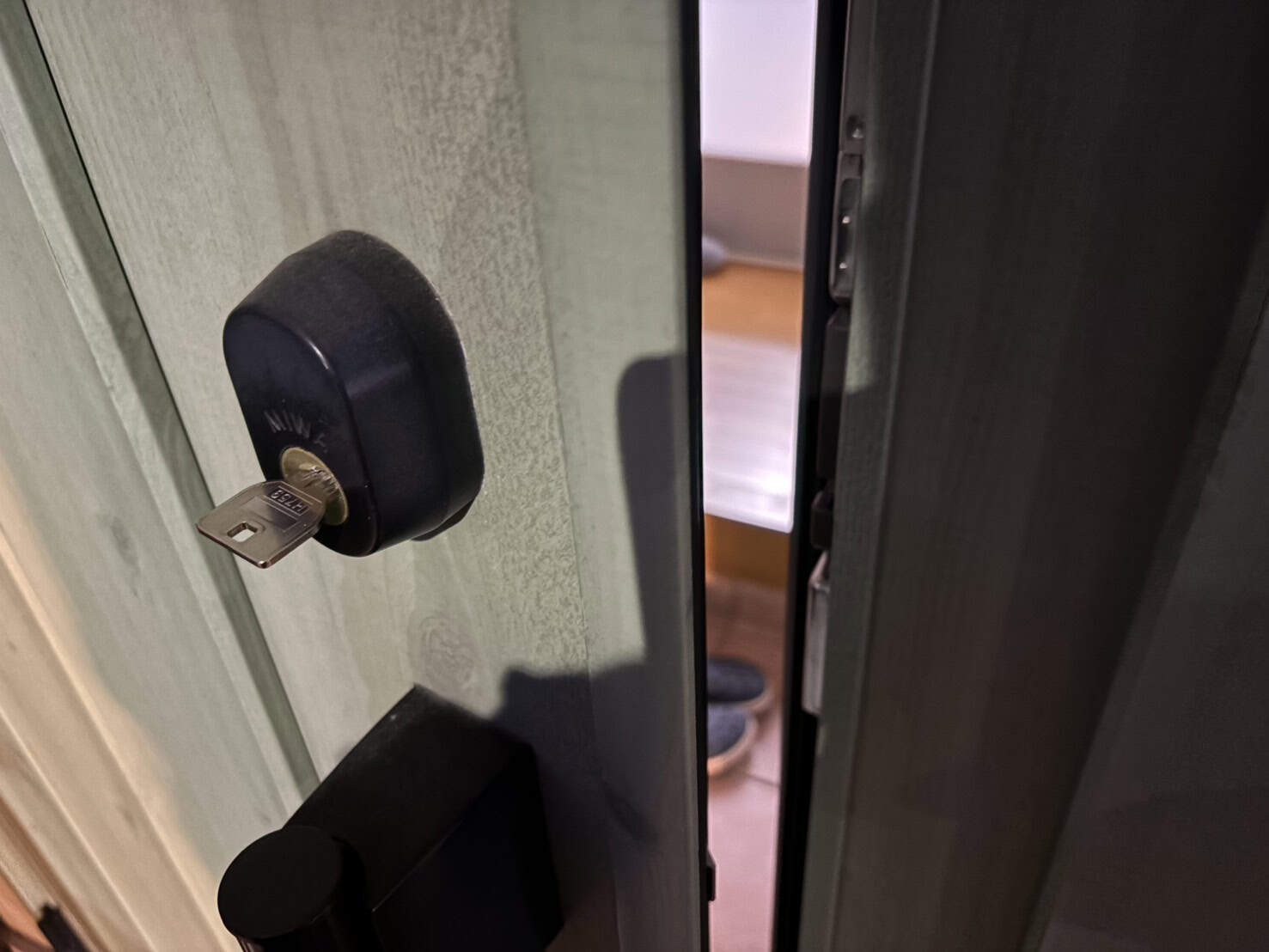 作製した鍵でドアを解錠